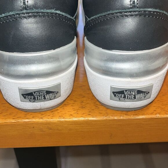 EXCELLENT CONDITION VANS OLD SKOOL STACKED SHINY BLACK/WHITE PLATFORM SHOES 8.5 - Picture 8 of 9